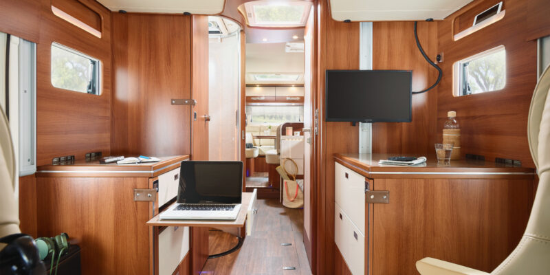 2020_liner-for-two-53-FIAT_vh-buero-TV-V1