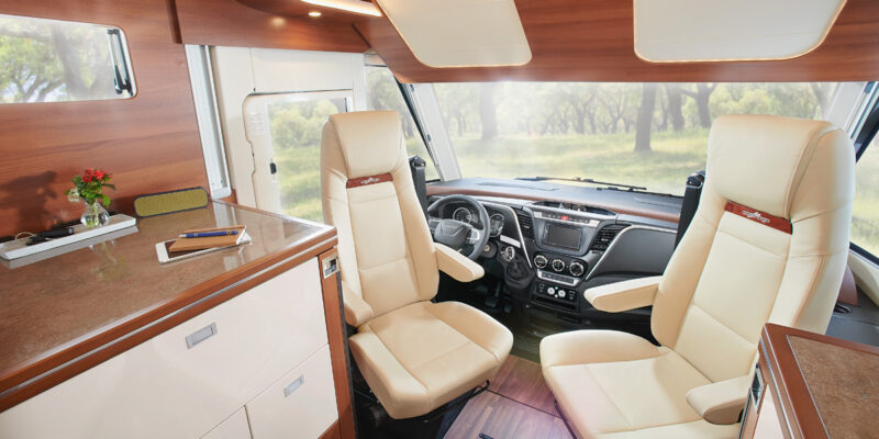 2020_liner-for-two-53L_Iveco_hv