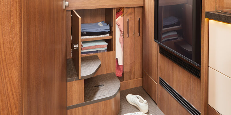 2020_tourer-T-145-H_Kleiderschrank-V2