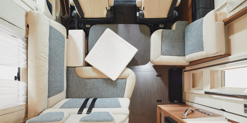 2020_tourer_i144LE_Sitzgruppe_Umbau-V2