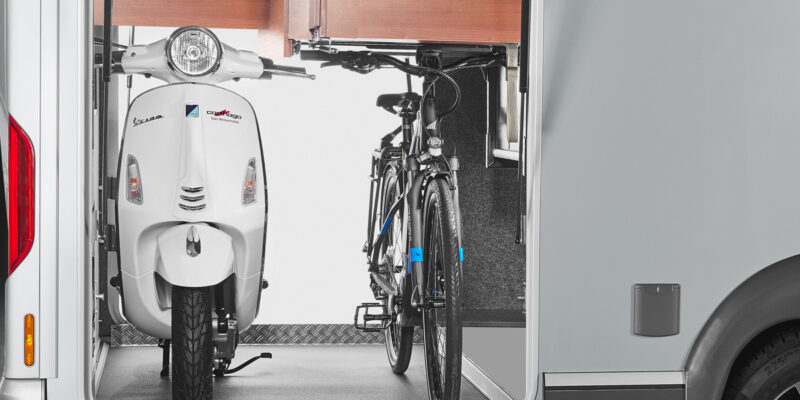 RET-2020_liner-f-two-53L-Fiat_Heckgarage