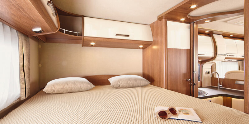 RET-2020_tourer-142_Bett