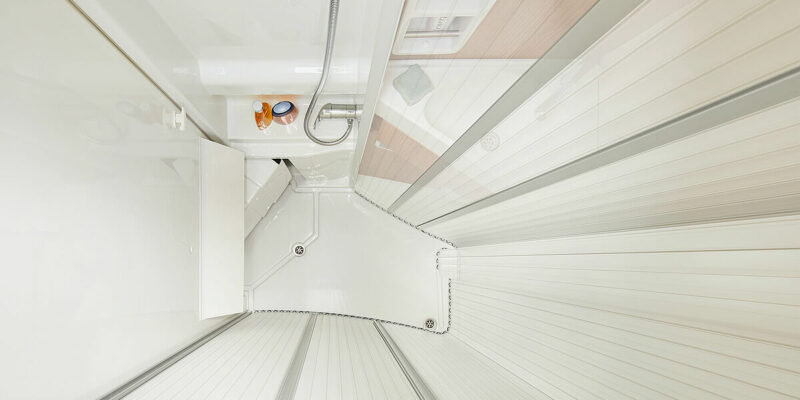 csm_van-interieur-flexibad2.0-dusche_firstclasstworooms_640lerb_v3_0a6fbc552d