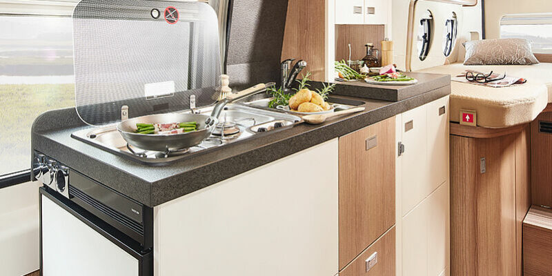 csm_van-interieur-kueche_firstclasstwomrooms_640lerb_ab06d71cc8