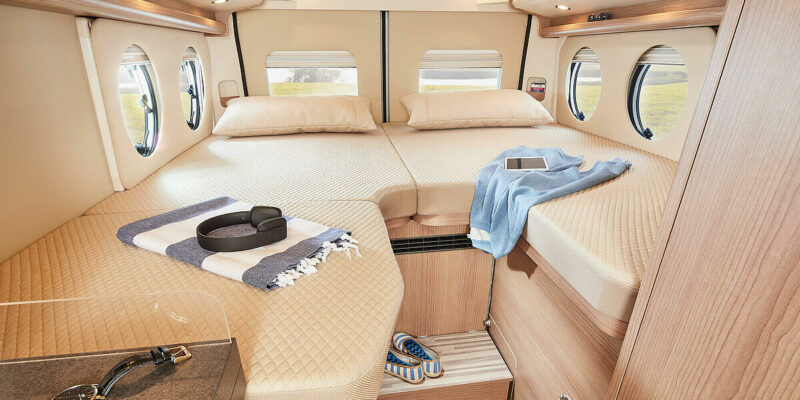 csm_van-interieur-laengseinzelbett_firstclasstworooms_640lerb_88bf65af21