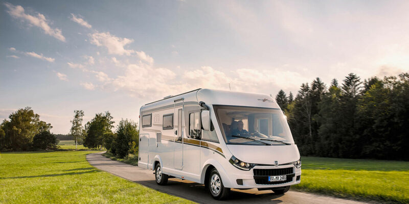 csm_wohnmobil-exterieur-integriert_i441le_fahraufnahme_v1_0ffe330579