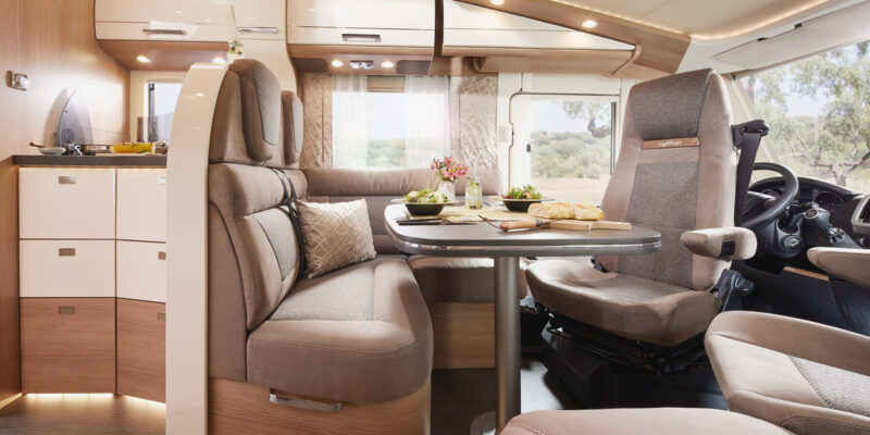 2020-tourer-I144QB_Barschwung_1