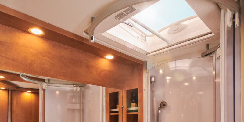 2020_c-line-4.8_Handtuchhalter-Heki-leer