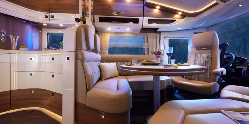 2020_e-line-50-LE_Barschwung-lichtstimmung-SandSupreme