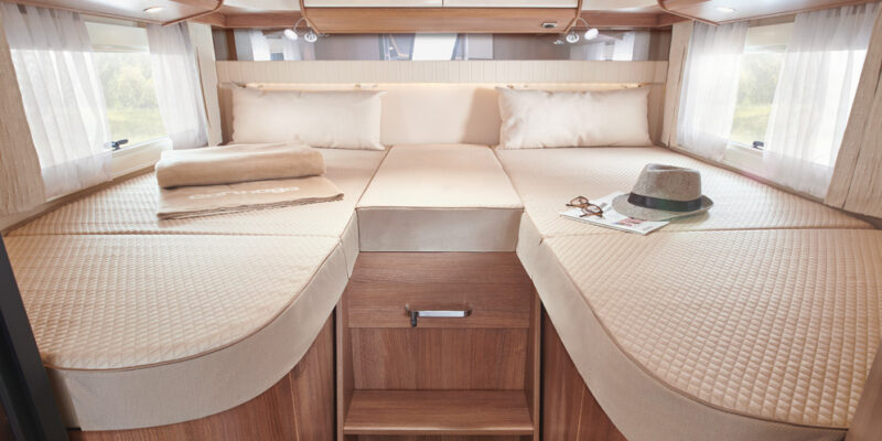 2021_tourer-141-LE_Heck-Einzelbetten