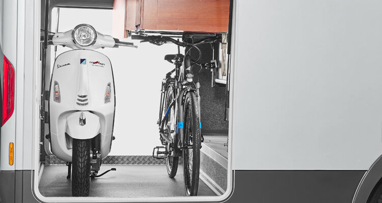 RET-2020_liner-f-two-53L-Iveco_Heckgarage