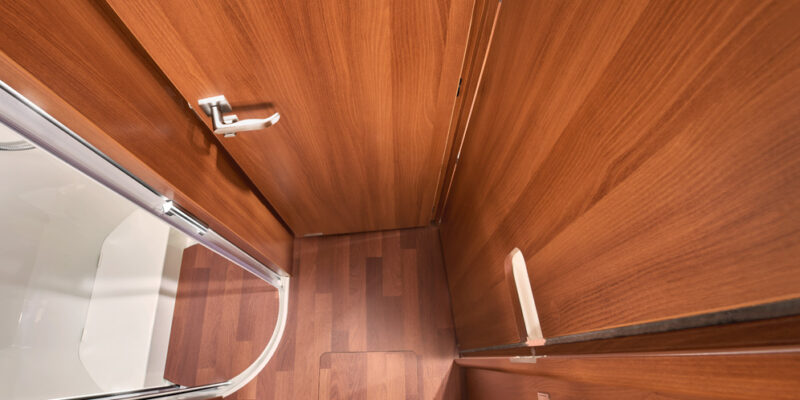 RET-2021_c-line_4.9L_Raumbad-zu