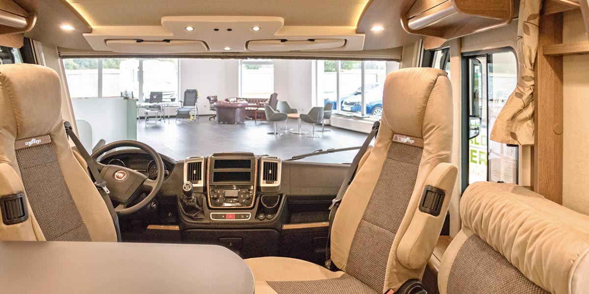 campingworld-neugebauer_premium-wohnmobile_wohnmobil-kaufen_wohnmobil-mieten_neunkirchen_voecklabruck_oesterreich (25)