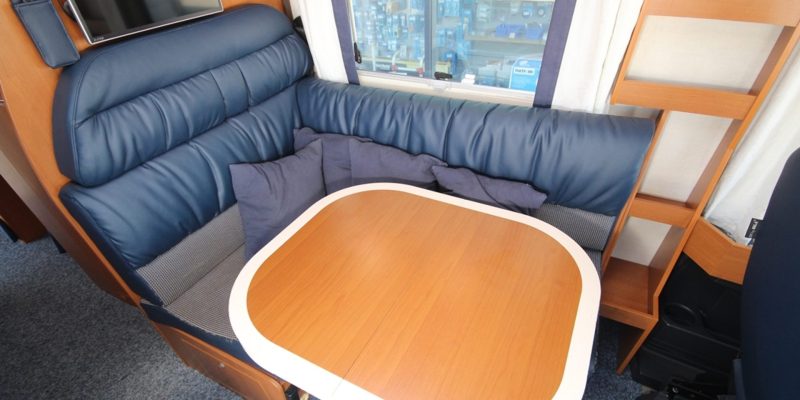 Arto 69 mit alter Polsterung (1)