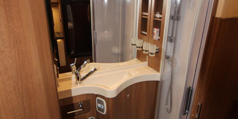 Carthago c-tourer T 148 LE H Fiat (20)