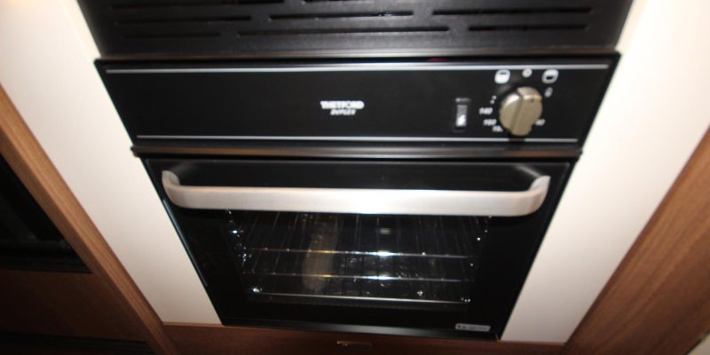 Carthago c-tourer T 148 LE H Fiat (26)