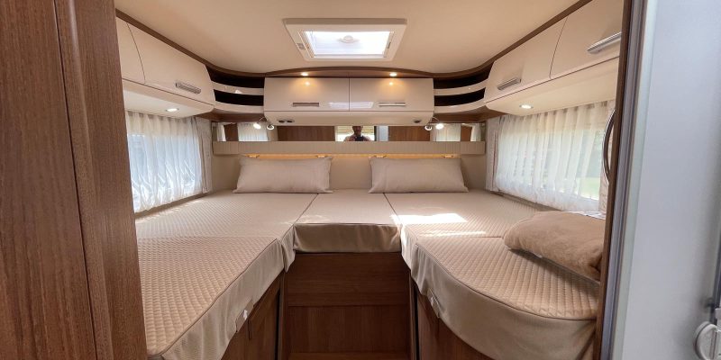 Carthago c-tourer i 145 LE Superior Fiat (19)