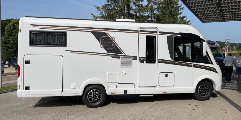 Carthago c-tourer i 145 LE Superior Fiat (29)