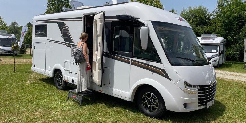 Carthago c-tourer i 145 LE Superior Fiat (3)