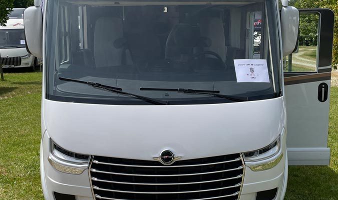 Carthago c-tourer i 145 LE Superior Fiat (37)