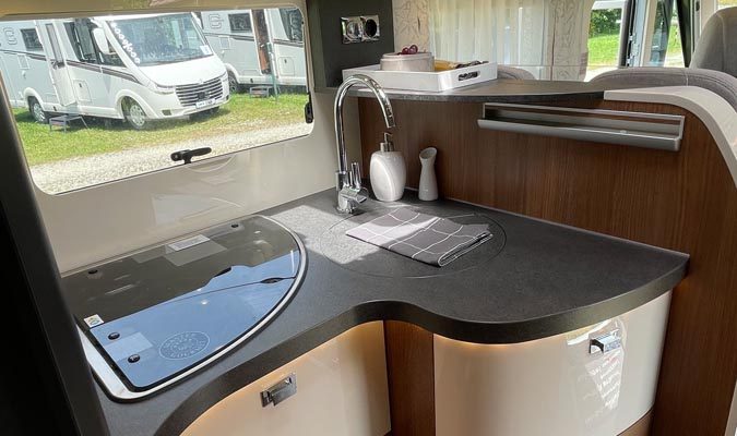 Carthago c-tourer i 145 LE Superior Fiat (46)