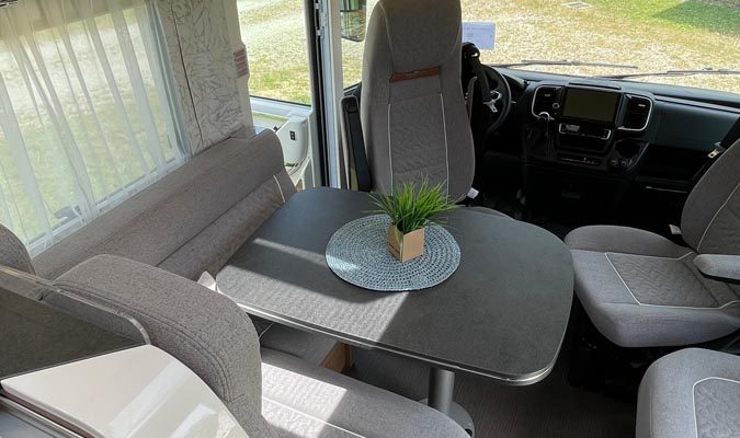 Carthago c-tourer i 145 LE Superior Fiat (57)