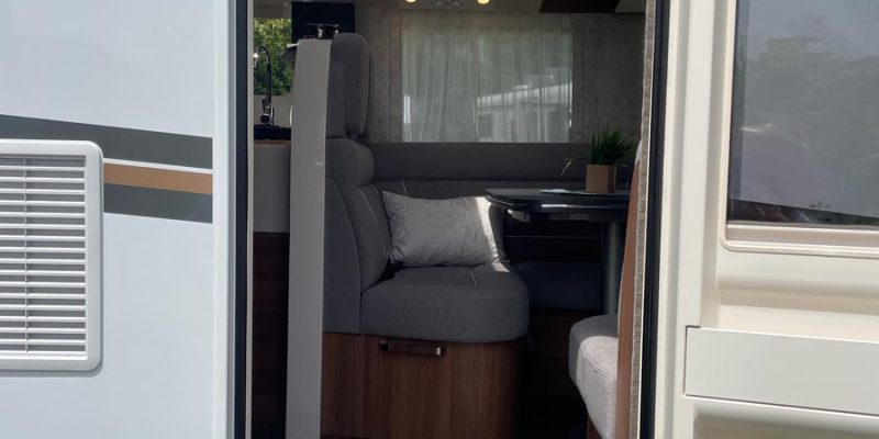 Carthago c-tourer i 145 LE Superior Fiat (7)