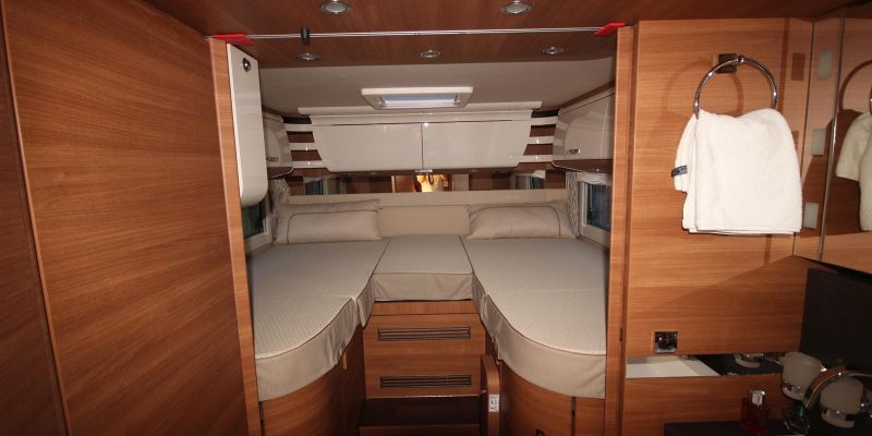 Carthago chic c-line I 5.9 XL LE Fiat (14)