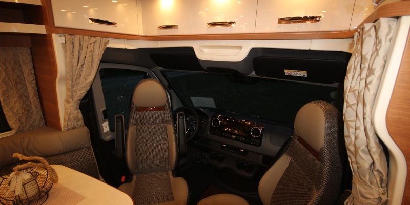 Carthago chic c-line T 4.9 LE Mercedes (12)