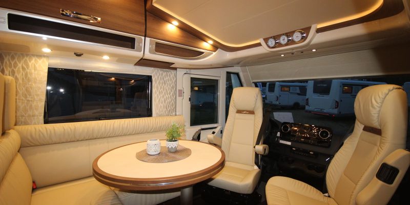 Carthago e-line I 51 QB DA Mercedes (10)