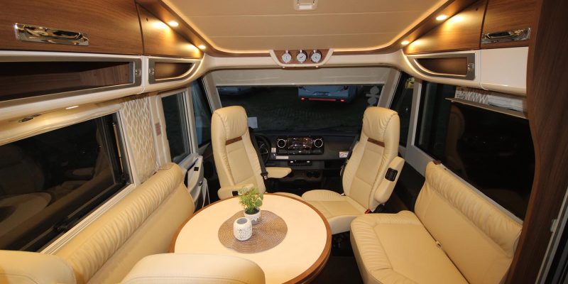 Carthago e-line I 51 QB DA Mercedes (19)