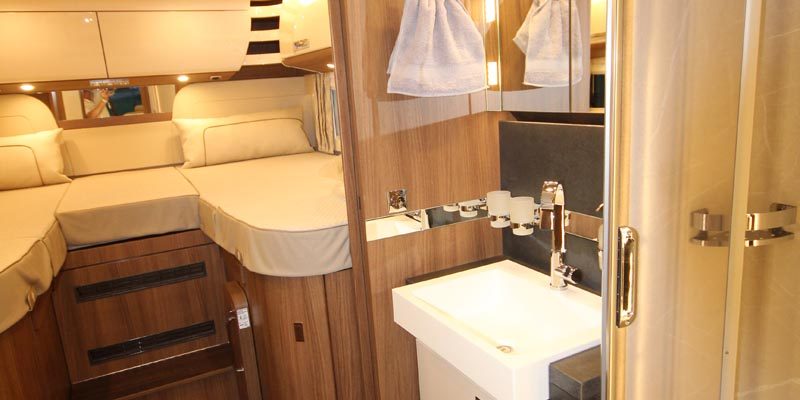 Carthago s-plus I 61 XL LE Iveco (18)