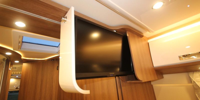 Carthago s-plus I 61 XL LE Iveco (24)