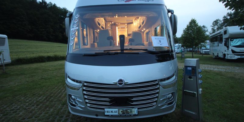 Carthago s-plus I 61 XL LE Iveco (8)