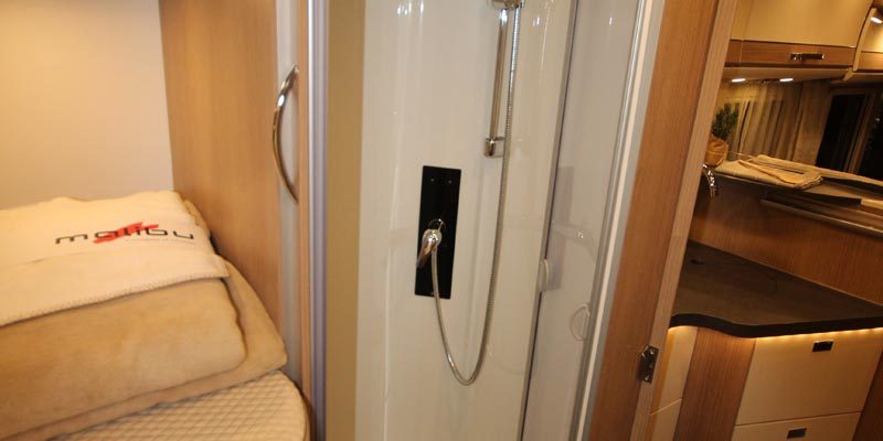 Malibu I 450 LE Mercedes (13)