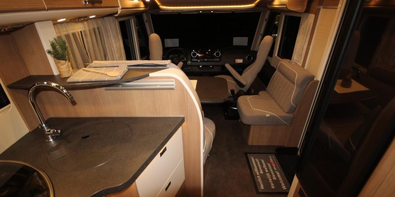 Malibu I 450 LE Mercedes (16)