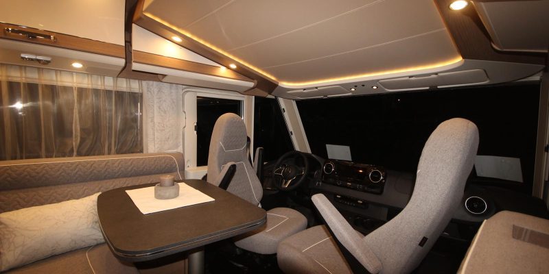 Malibu I 450 LE Mercedes (3)