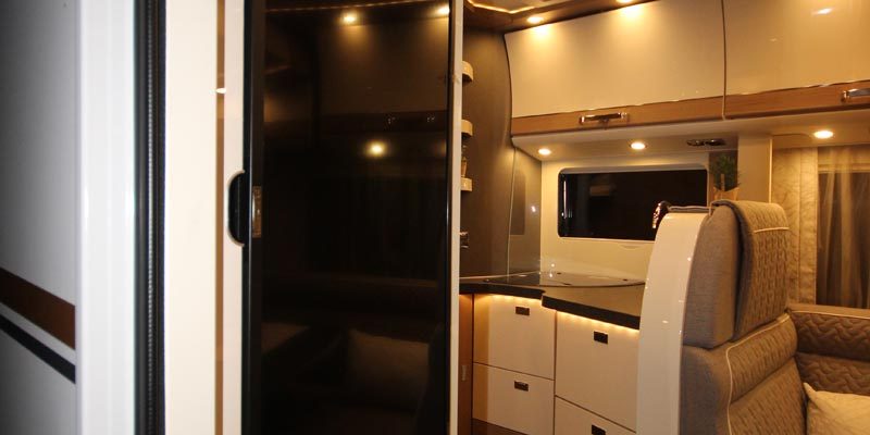 Malibu I 450 LE Mercedes (5)