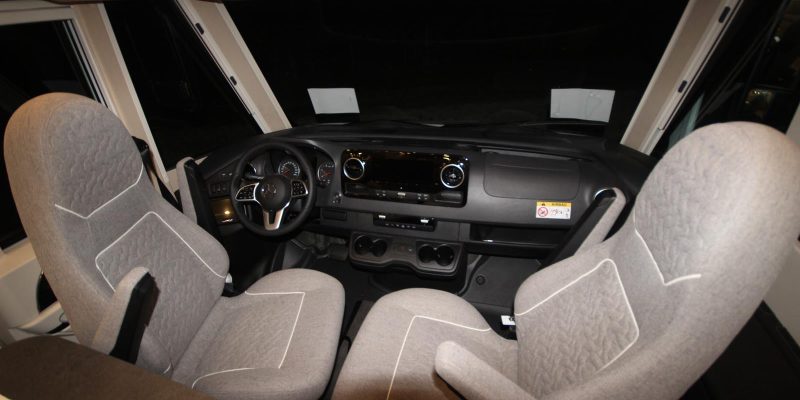 Malibu I 450 LE Mercedes (6)