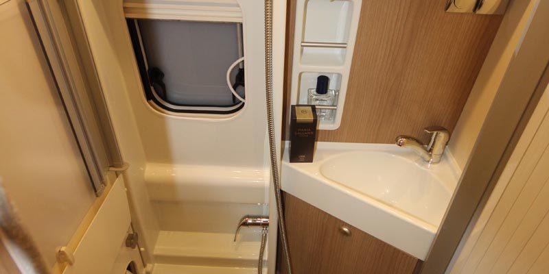 Malibu Van 640 LE RB (16)