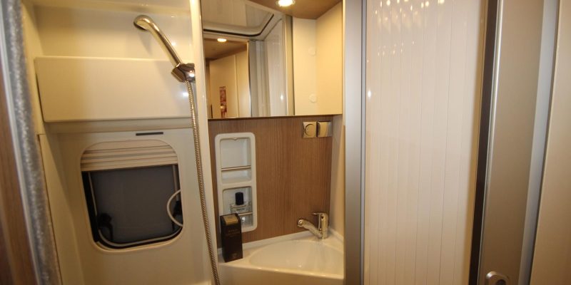 Malibu Van 640 LE RB (17)