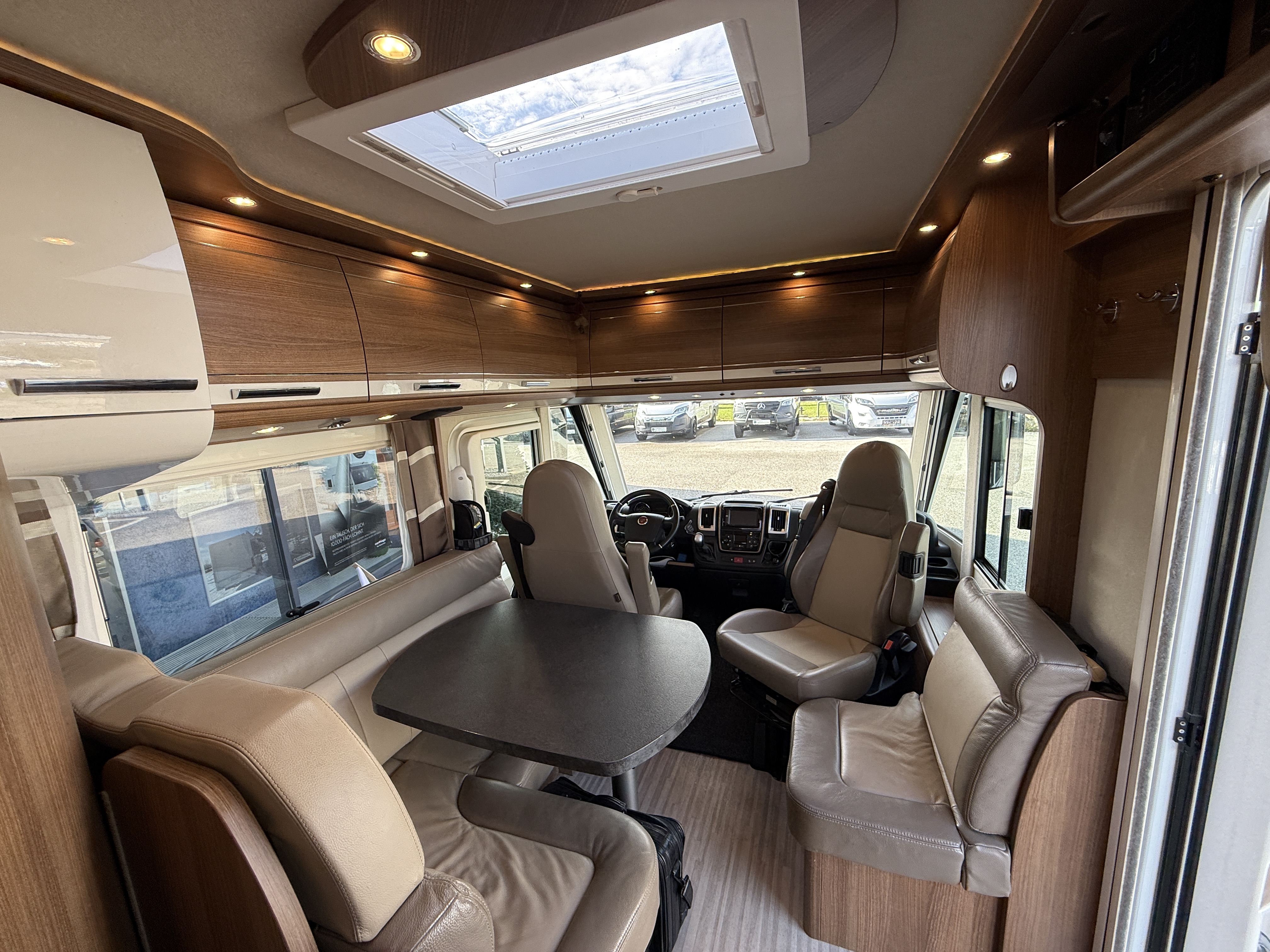 Carthago c-compactline I 143 Superlightweight