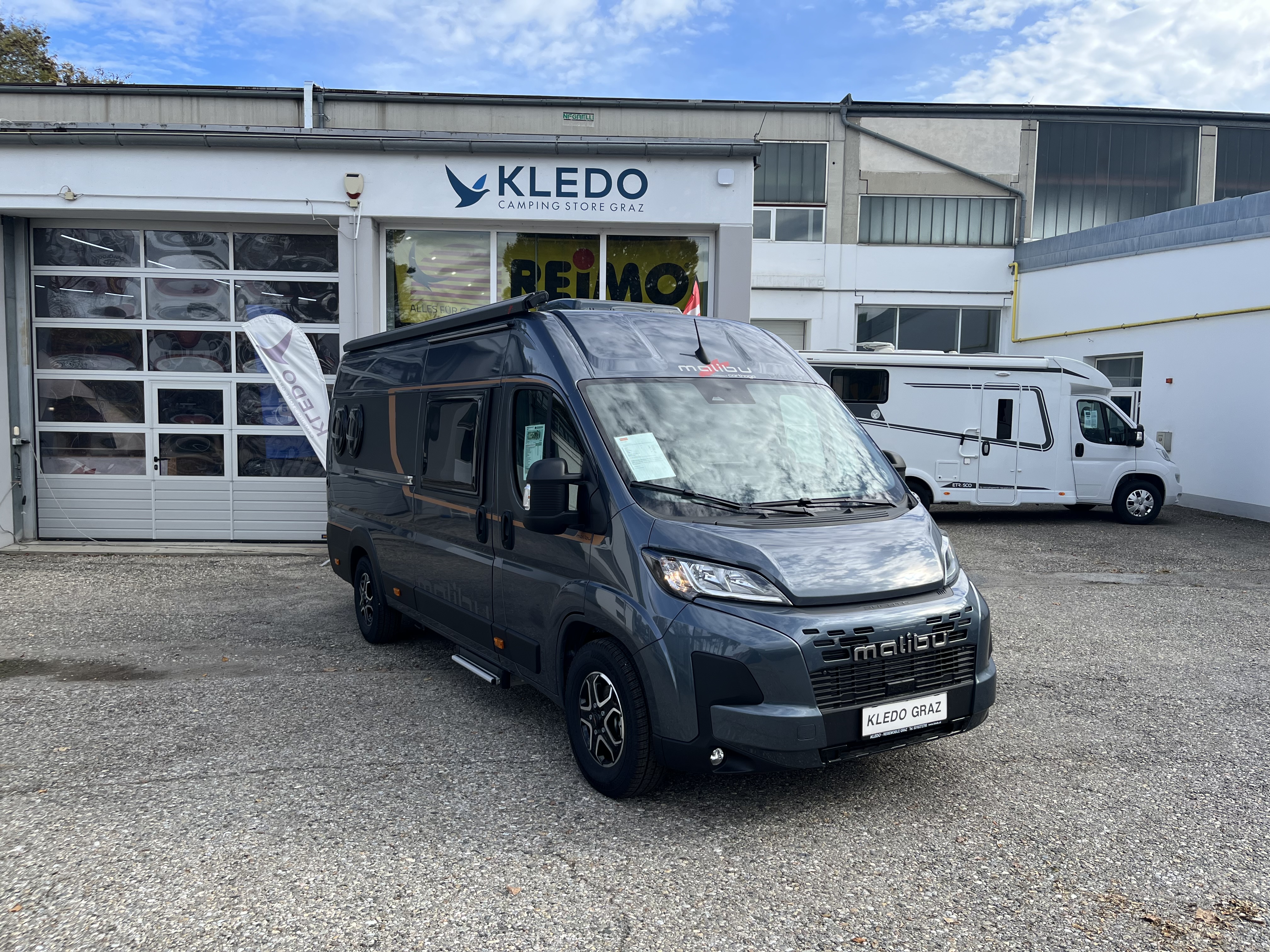 Malibu first class – two rooms 640 LE RB